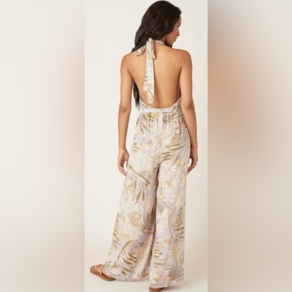BNWT Bila.77-La Paz Halter Style Wide Leg Jumpsuit Da Mist Sz MED - Picture 2 of 16